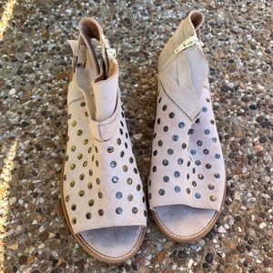 Musse & Cloud studded sandals